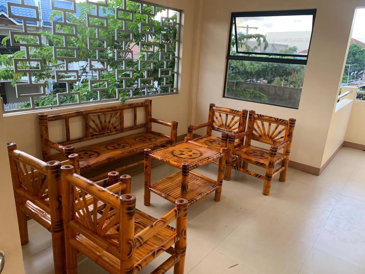 Lee'S Apartment Dumaguete City Exterior photo