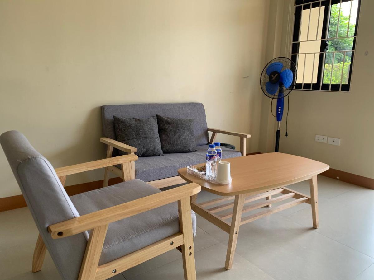 Lee'S Apartment Dumaguete City Exterior photo